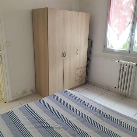 Joli Appartement Proche Metro リヨン エクステリア 写真