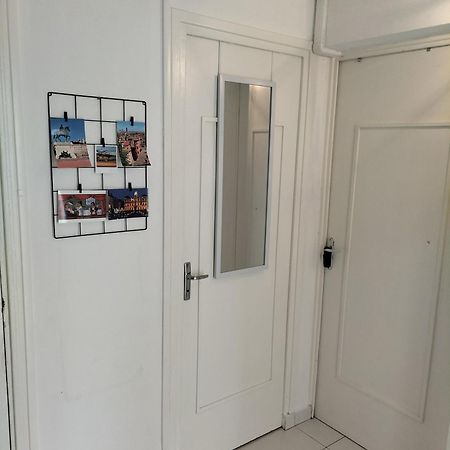 Joli Appartement Proche Metro リヨン エクステリア 写真